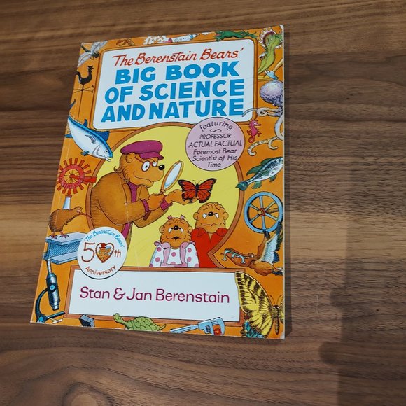 The Berenstain Bears Big Book of Science and Nature Dover Science - Picture 1 of 7